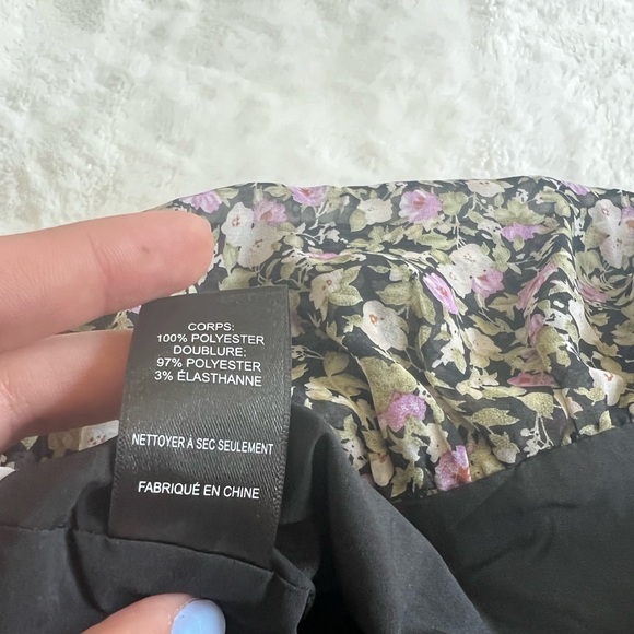 ASTR Floral Smocked Mini Skirt (NWOT) - Picture 11 of 13